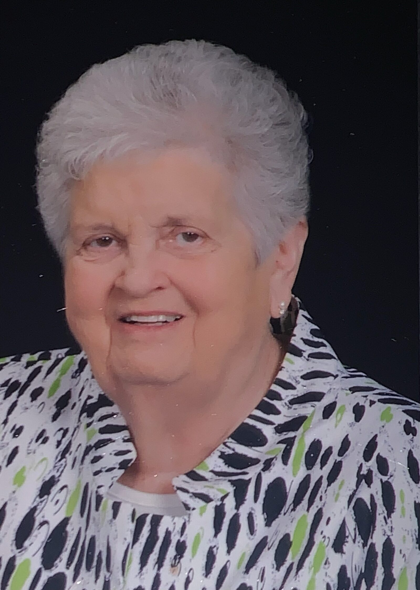 Elizabeth Ann Morrow – Lawson Funeral Home